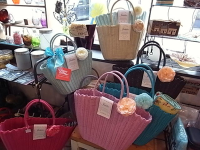 Jubilee basket